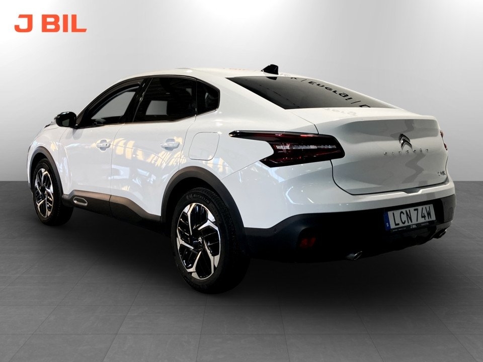 Citroen C4 X Shine 1.2 PT 130hk Aut 2023, bild 3/10