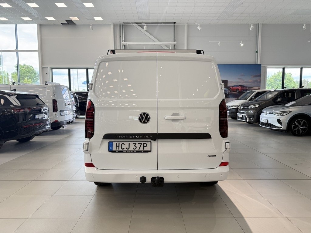 Volkswagen Transporter 4motion 2.0 TDI 2026, photo 6/10