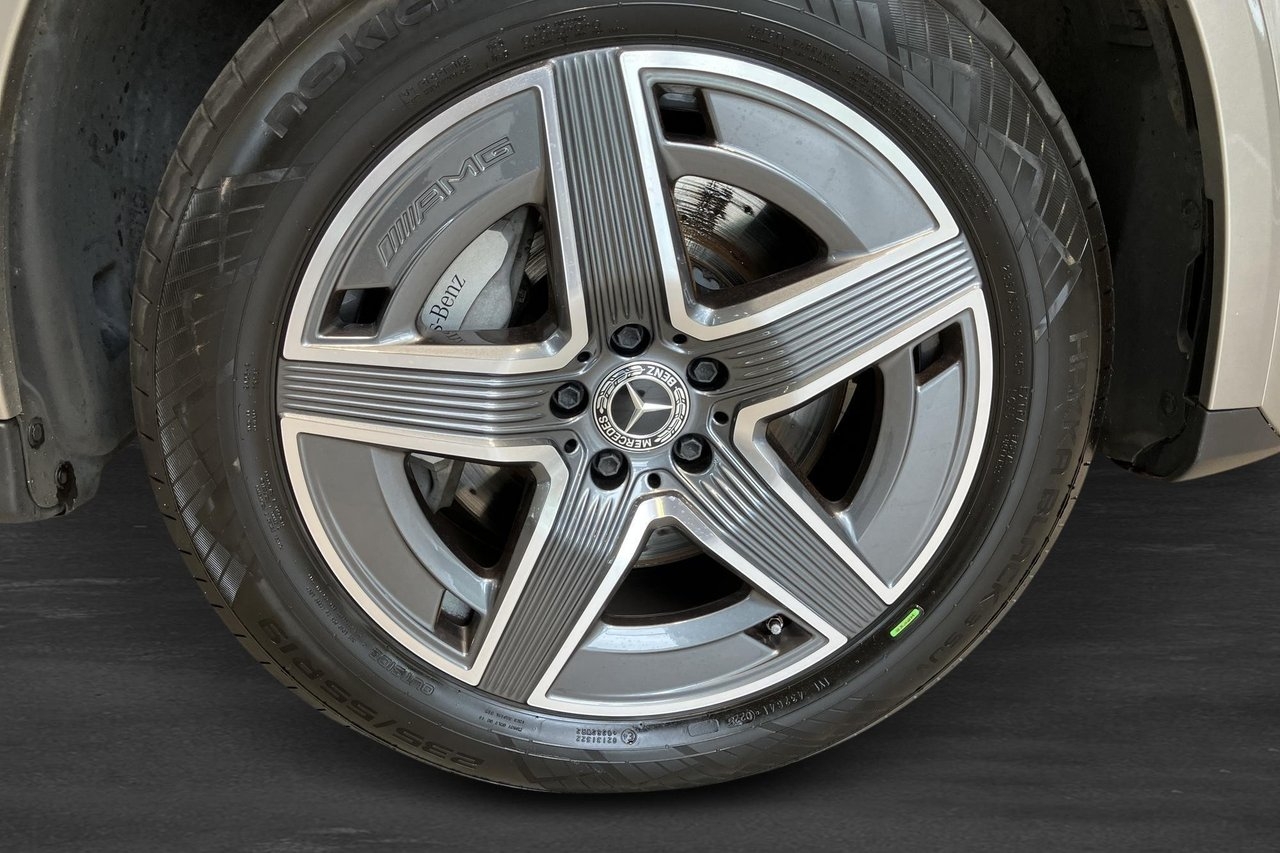Mercedes-Benz GLC 300 E 4MATIC SUV 2023, photo 6/10