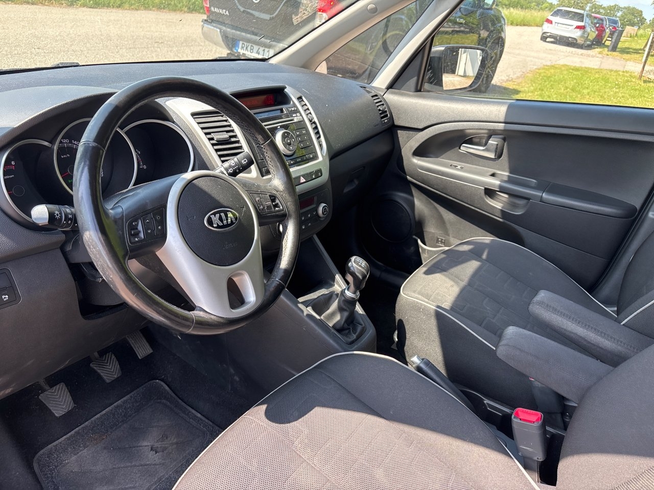 Kia Venga 1.4 CRDi Comfort Euro 6 2017, bild 4/4
