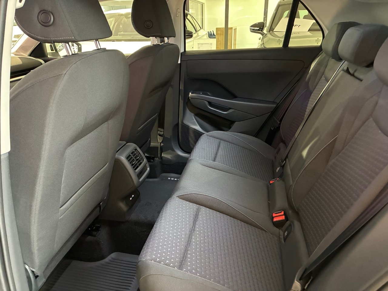 Volkswagen T-Roc 2026, bild 7/10