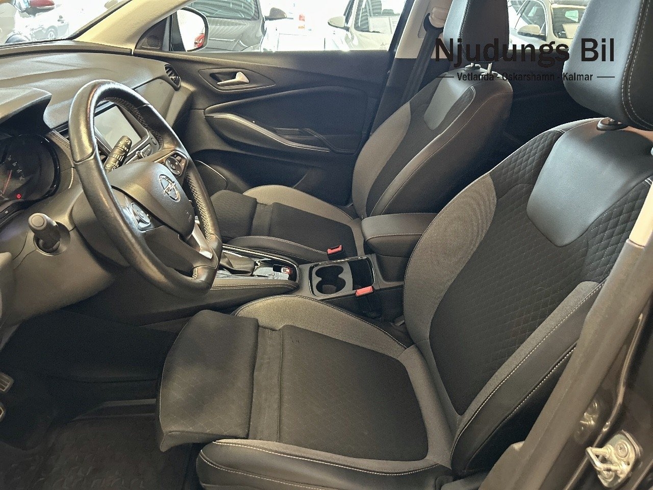 Opel Grandland X 2021, photo 6/10