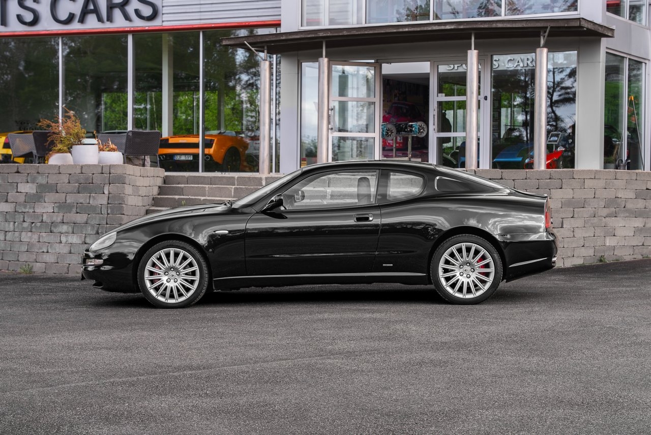 Maserati Coupe 4200 2002, bild 3/10
