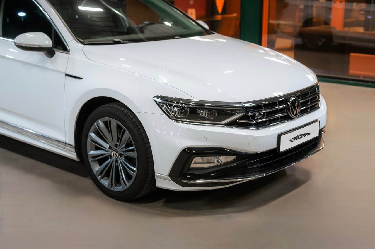 Volkswagen Passat 2022, bild 2/10