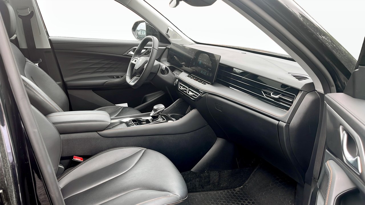 MG HS LUXURY PHEV 1.5T AT 2024, bild 3/9