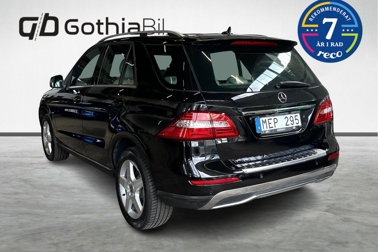 Mercedes-Benz ML 2012, photo 7/10