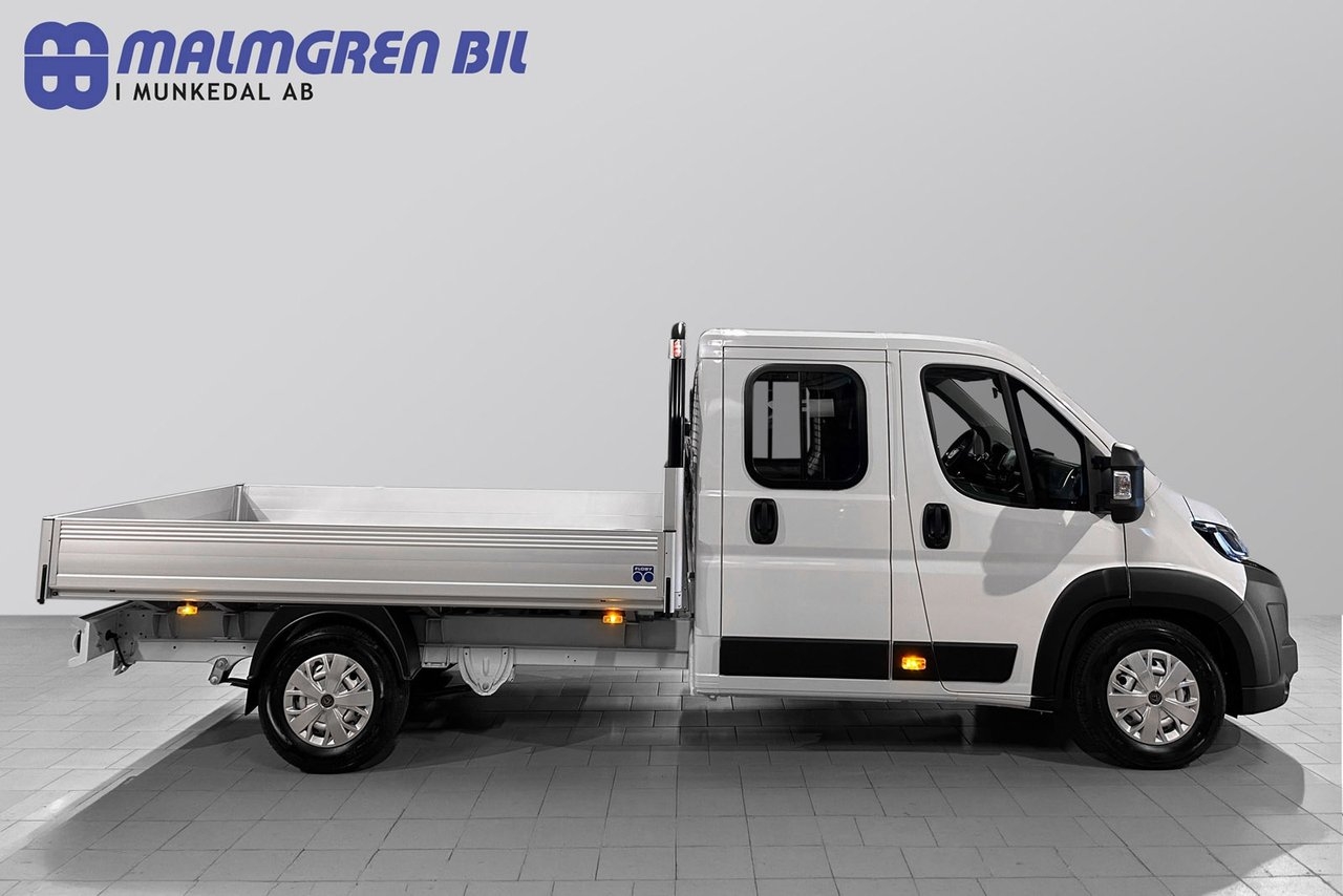 Peugeot Boxer 2026, bild 2/10