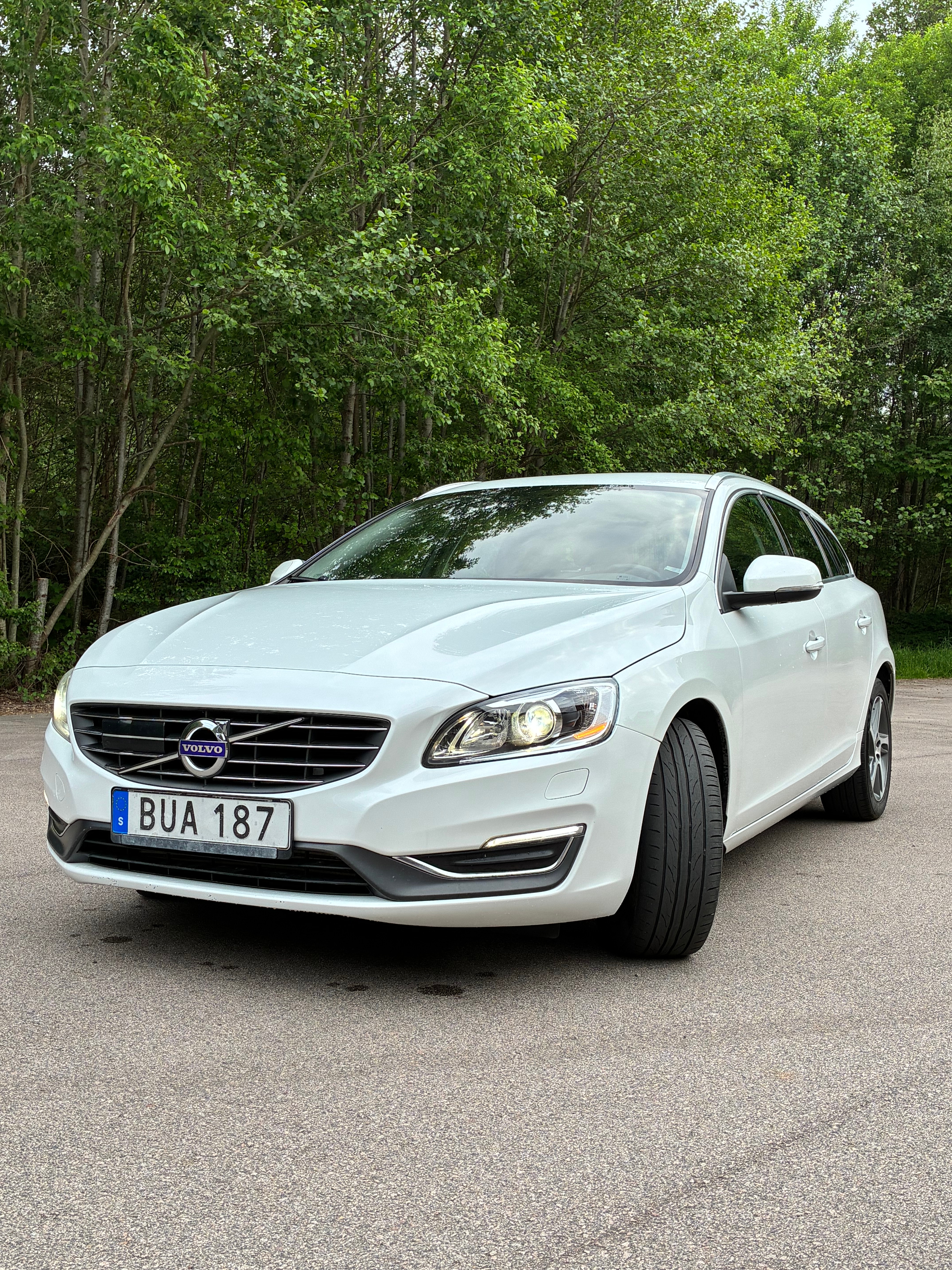 Volvo V60 D4 Manuell 2014, bild 2/7