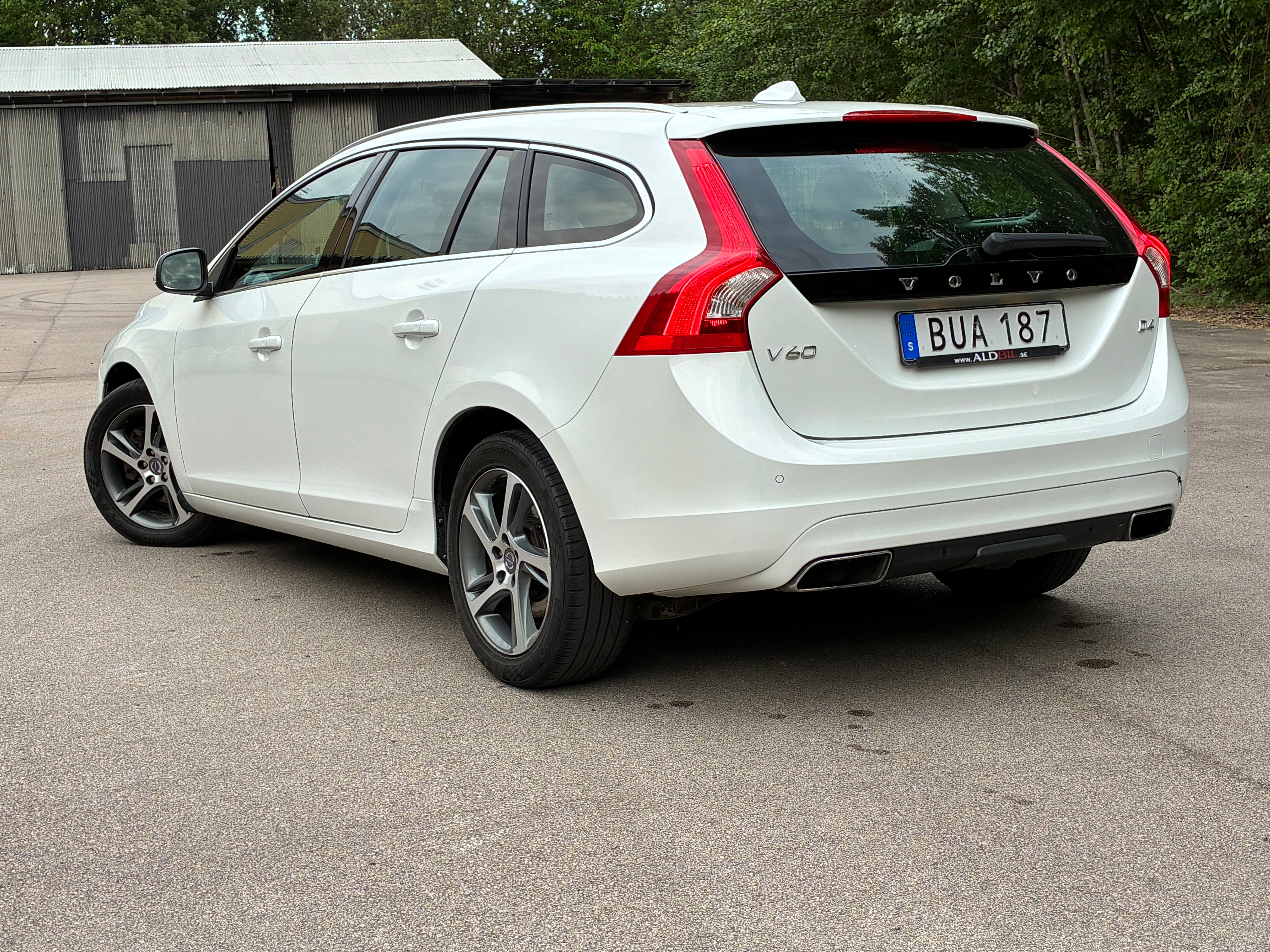 Volvo V60 D4 Manuell 2014, bild 4/7