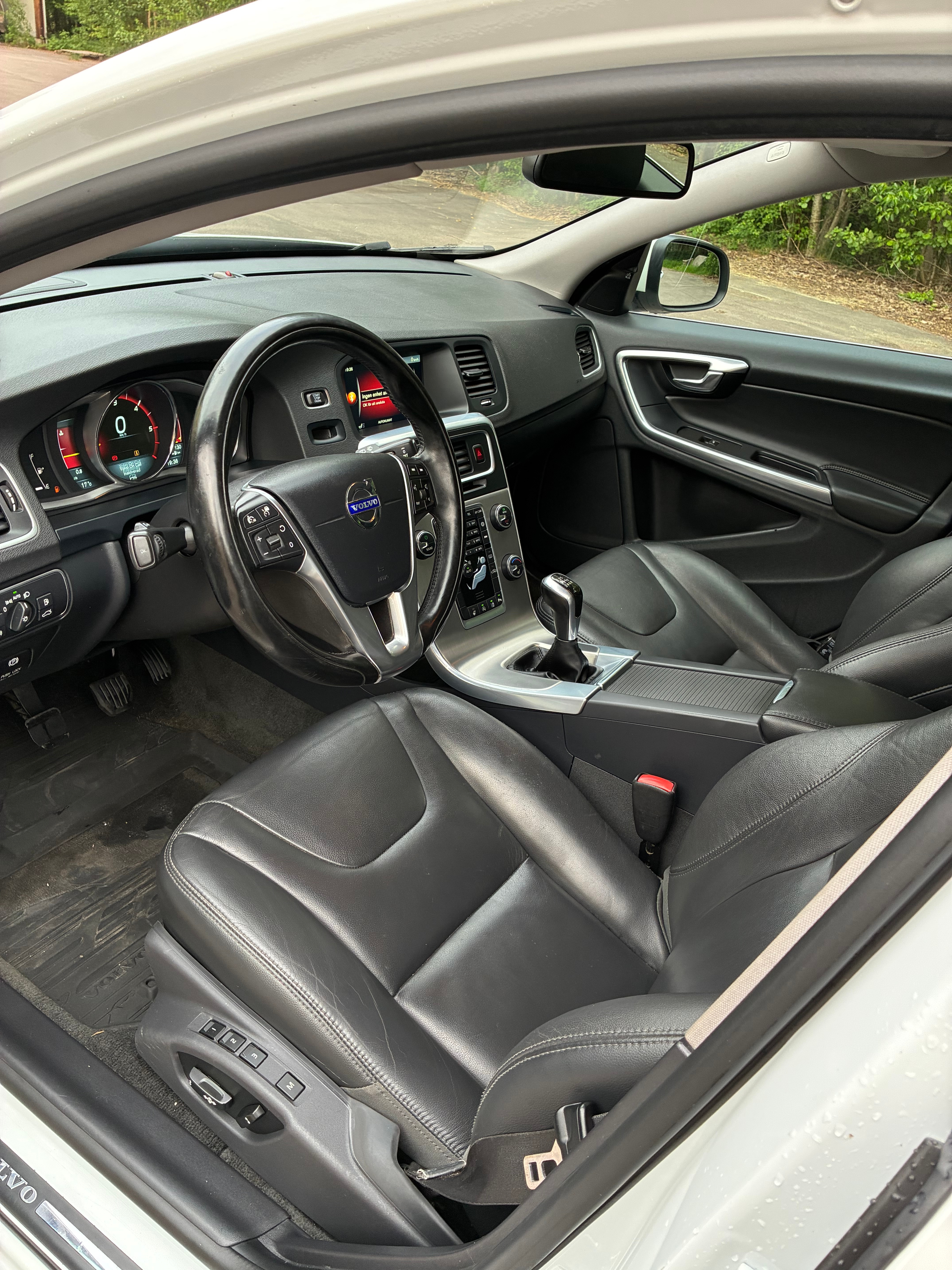 Volvo V60 D4 Manuell 2014, bild 3/7
