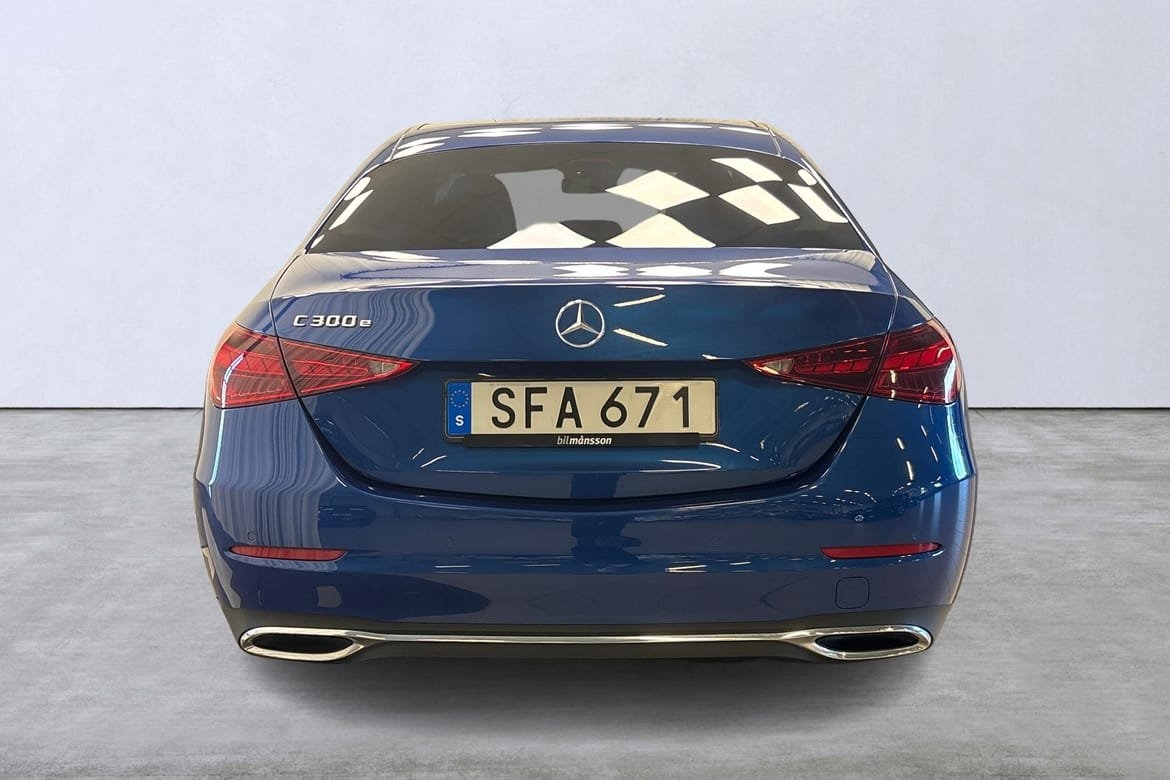 Mercedes-Benz C 300 E Sedan 2023, bild 5/19