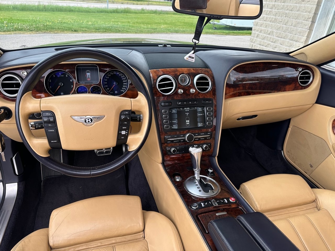 Bentley Continental GTC Cab Aut 6.0 W12 2007, bild 5/10