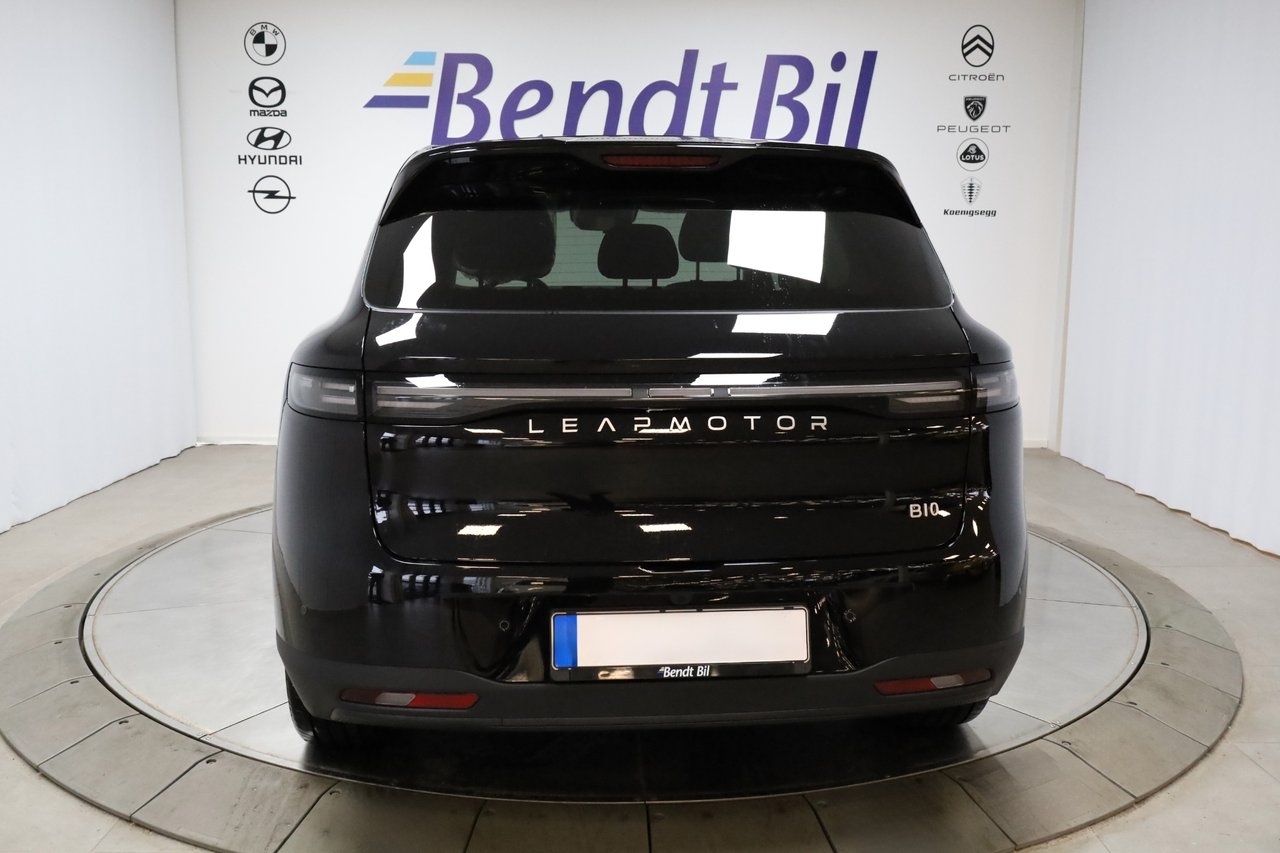 Leapmotor B10 EREV 2026, bild 7/10