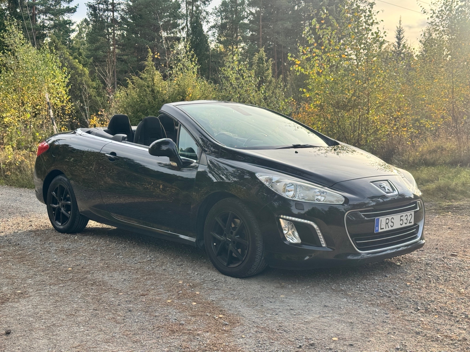 Peugeot 308 2011, bild 4/6