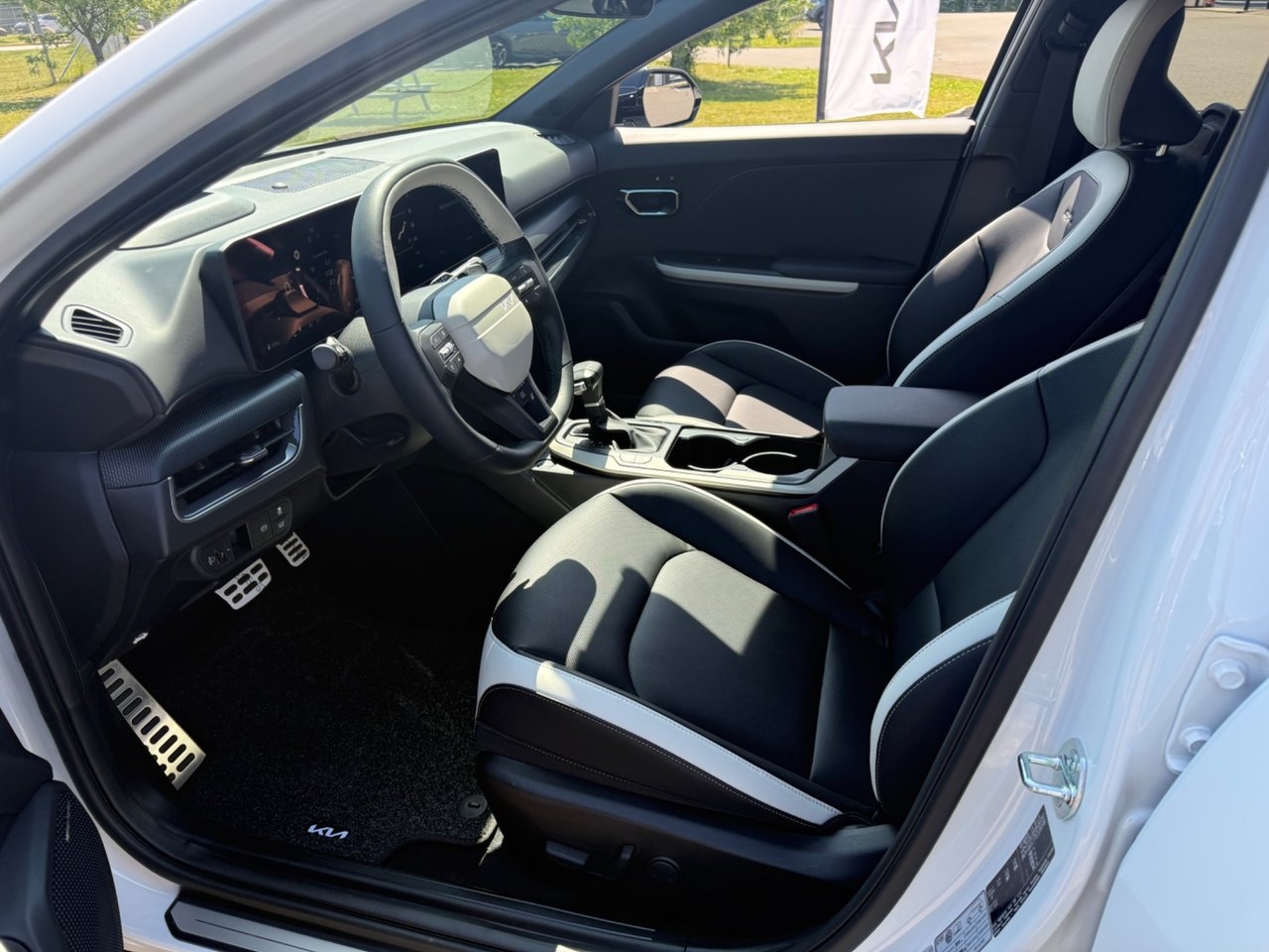 Kia K4 SW 1,6T 180HK GT-Line 2026, kuva 7/10