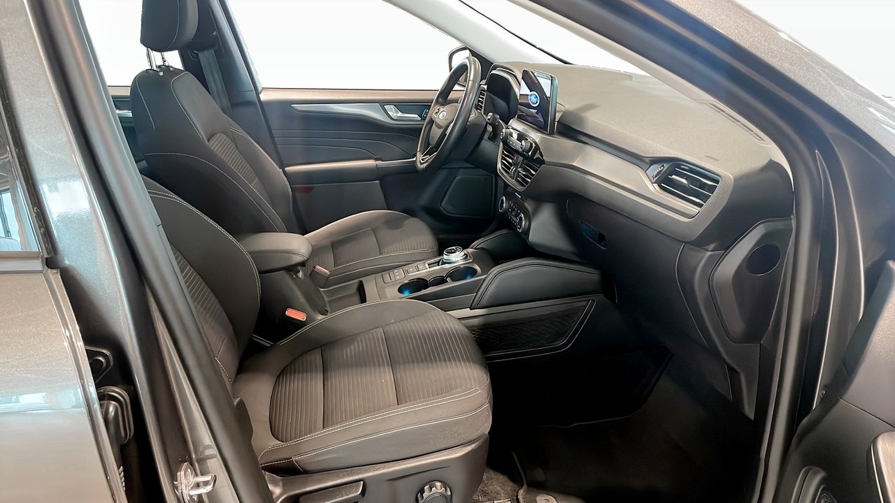 Ford Kuga 2022, bild 3/9