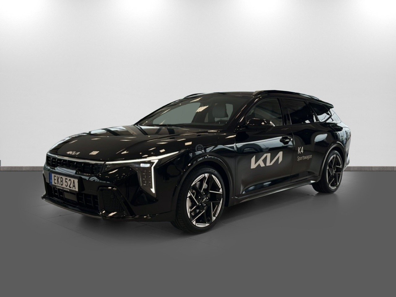 Kia K4