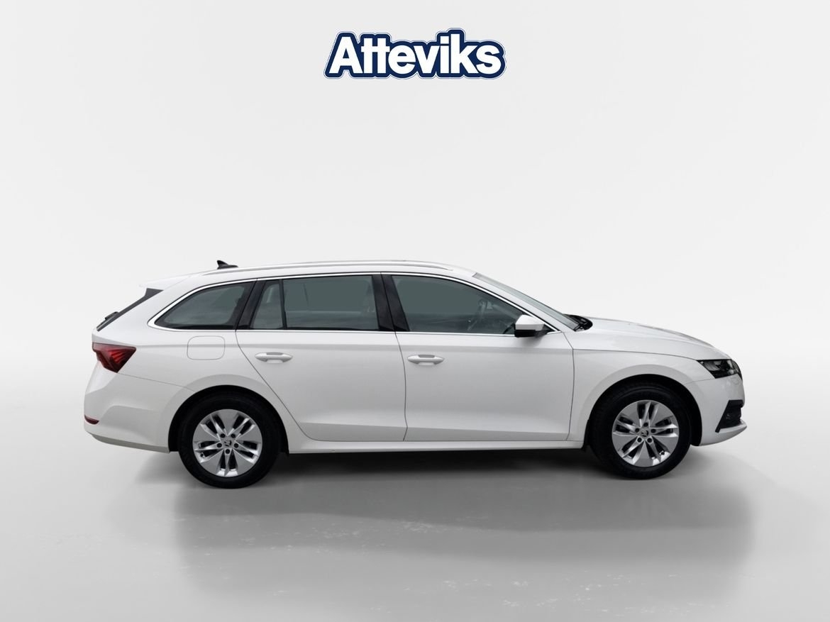 Skoda Octavia 2023, bild 2/15