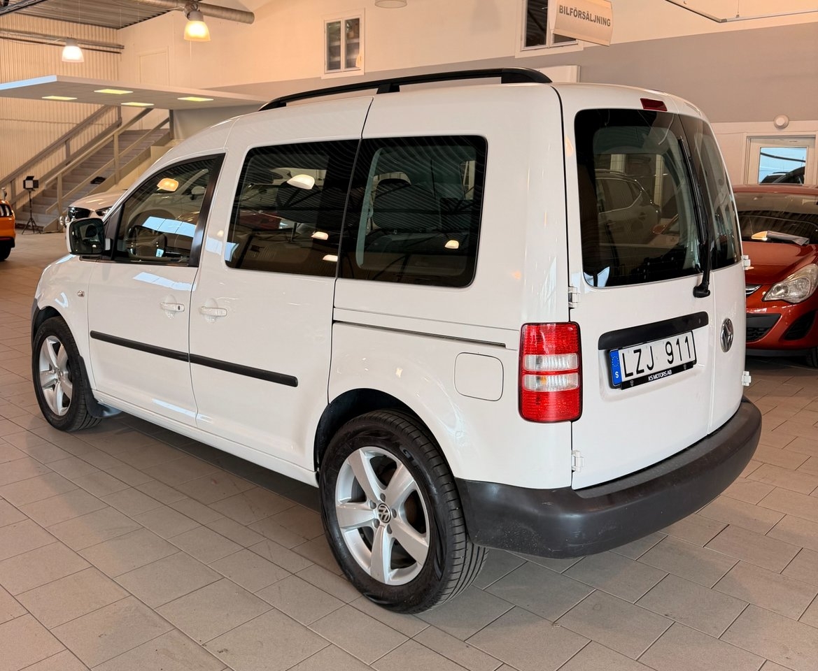 Volkswagen Caddy 2012, bild 4/10