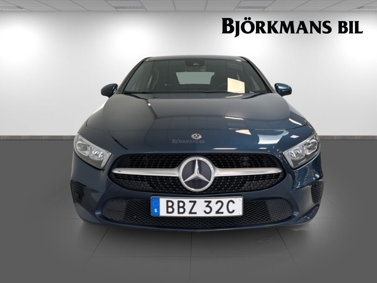 Mercedes-Benz A 200 7G-DCT 136HK AUTOMAT 2020, bild 2/10