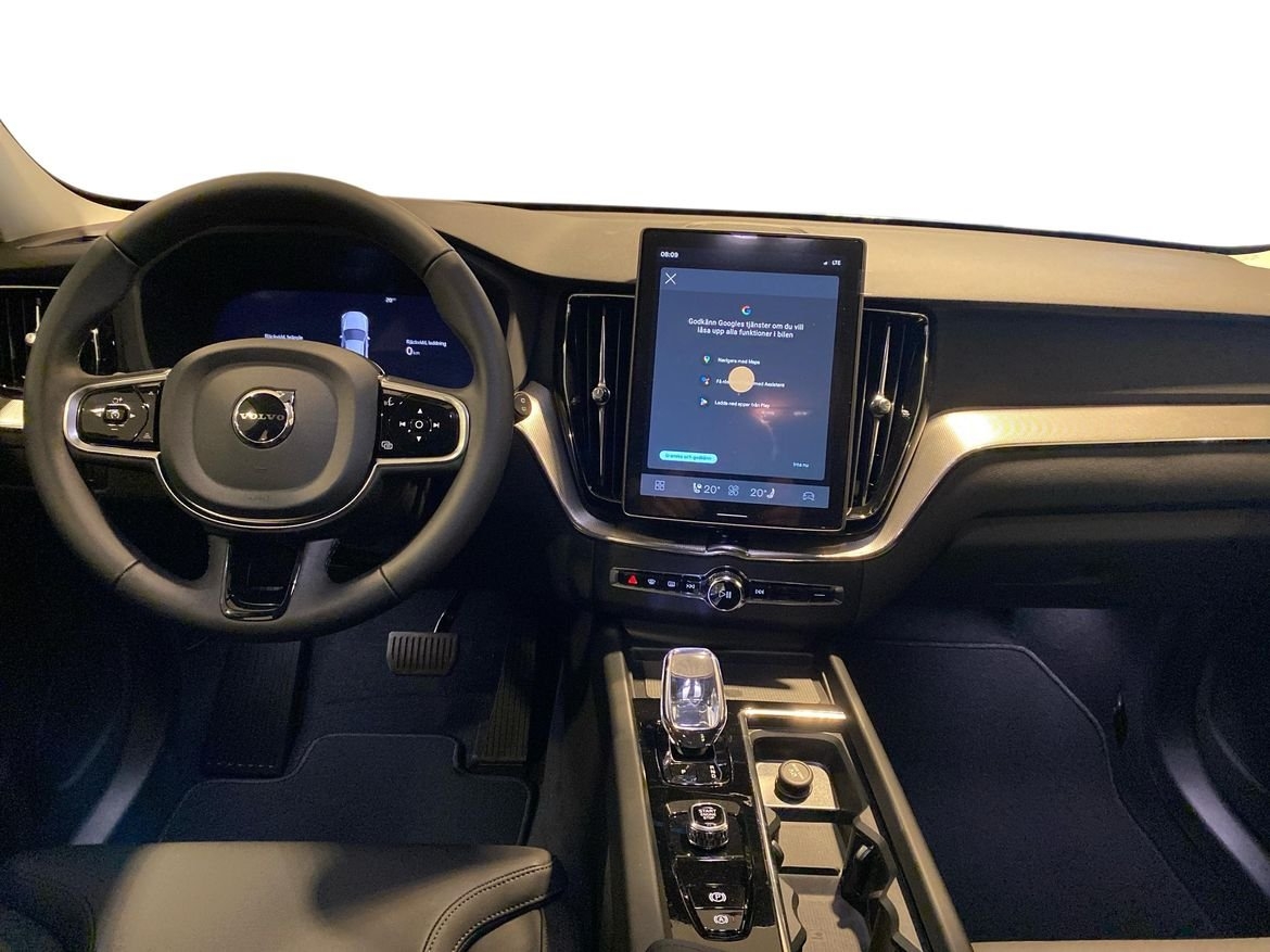 Volvo XC60 T6 Plus Dark Nordic Edition 2027, bild 5/10
