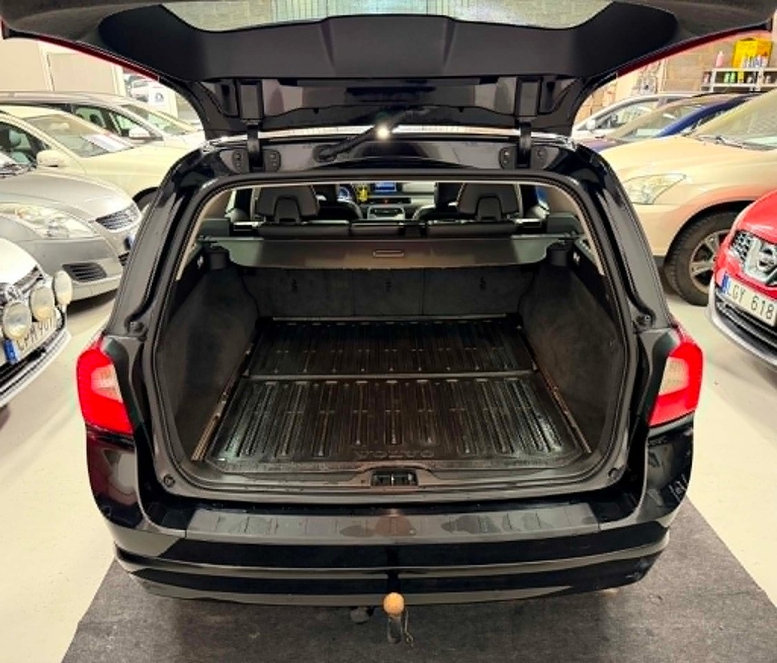 Volvo V70 2013, photo 7/10