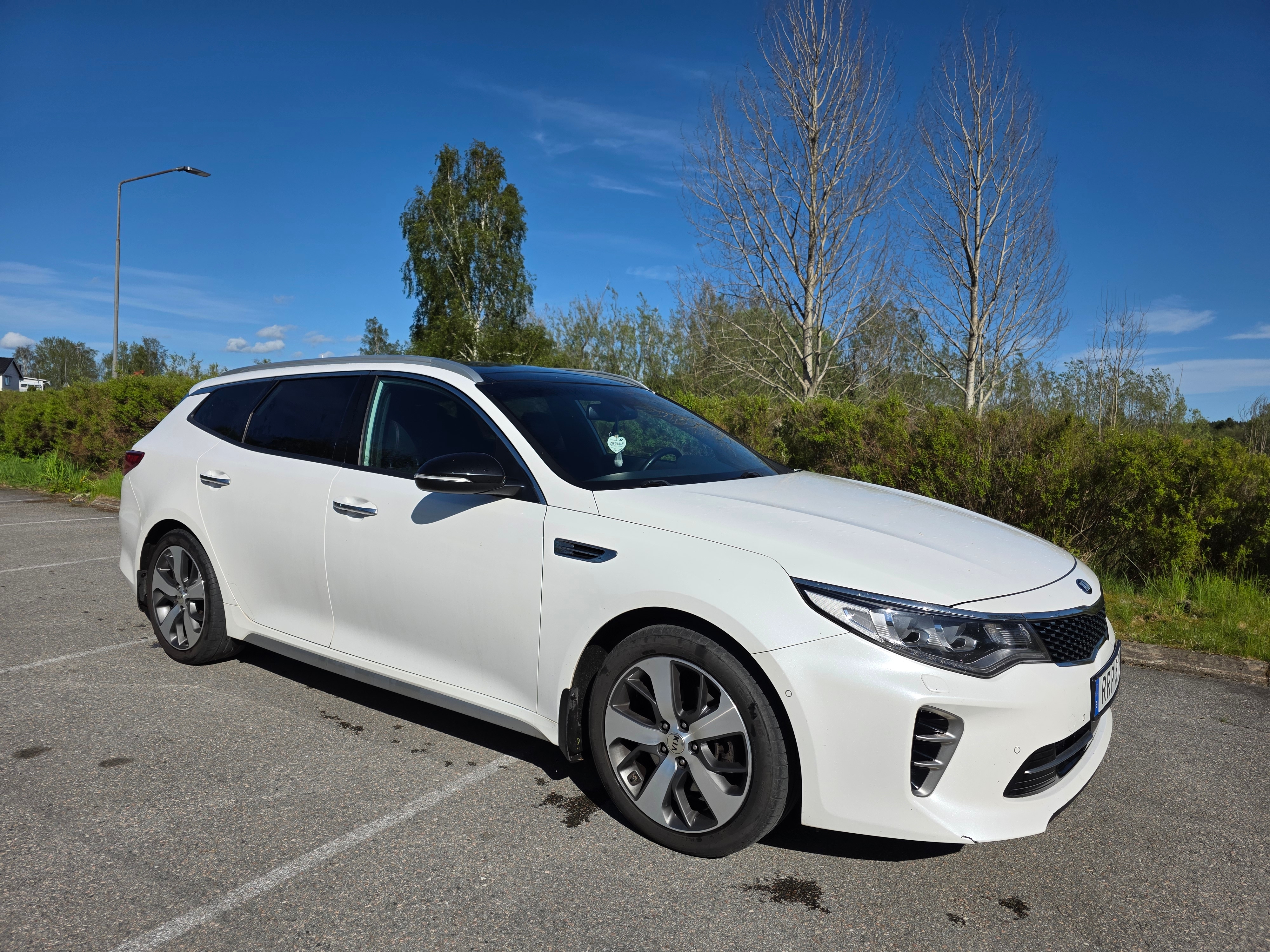 Kia Optima Sport Wagon 1.7 VGT DCT 2017, bild 2/6
