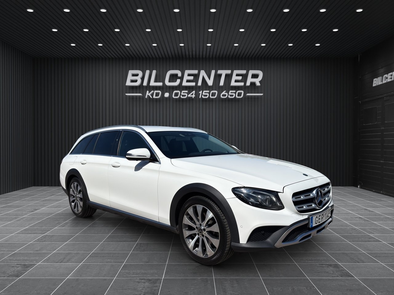 Mercedes-Benz E