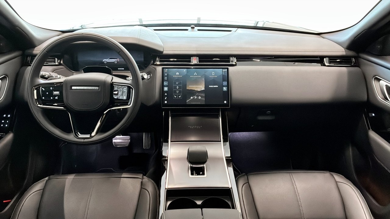 Land Rover Range Rover Velar 2026, photo 4/10