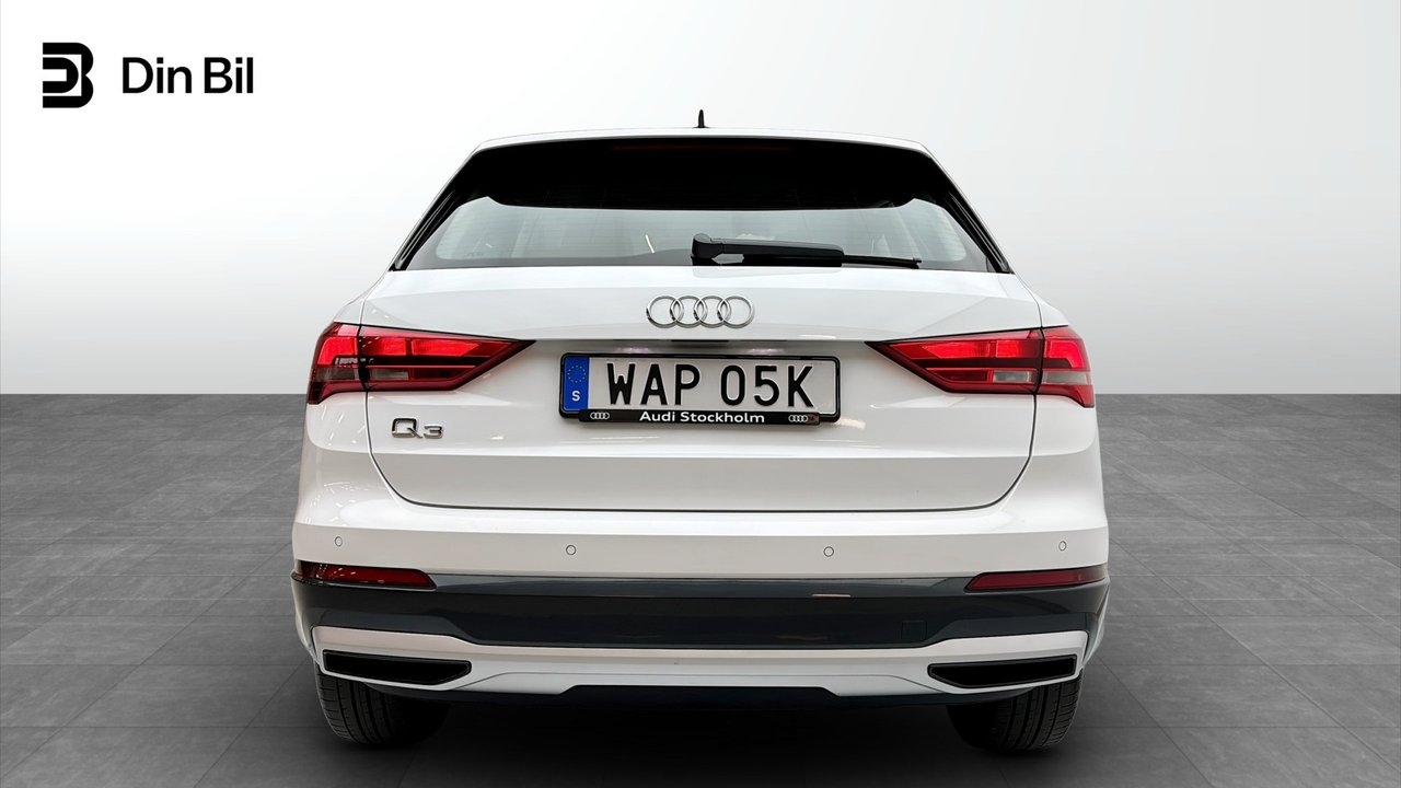 Audi Q3 35 TFSI 150HK Cockpit SONOS 2023, photo 5/16