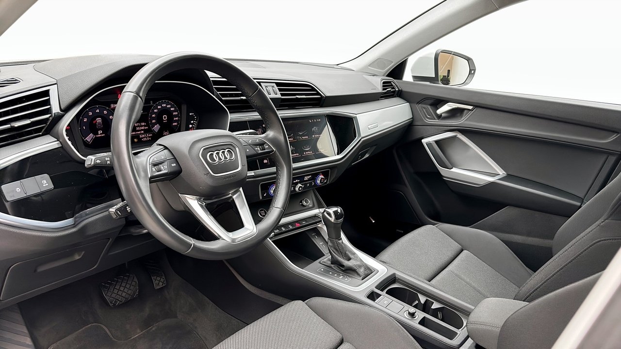 Audi Q3 35 TFSI 150HK Cockpit SONOS 2023, photo 7/16