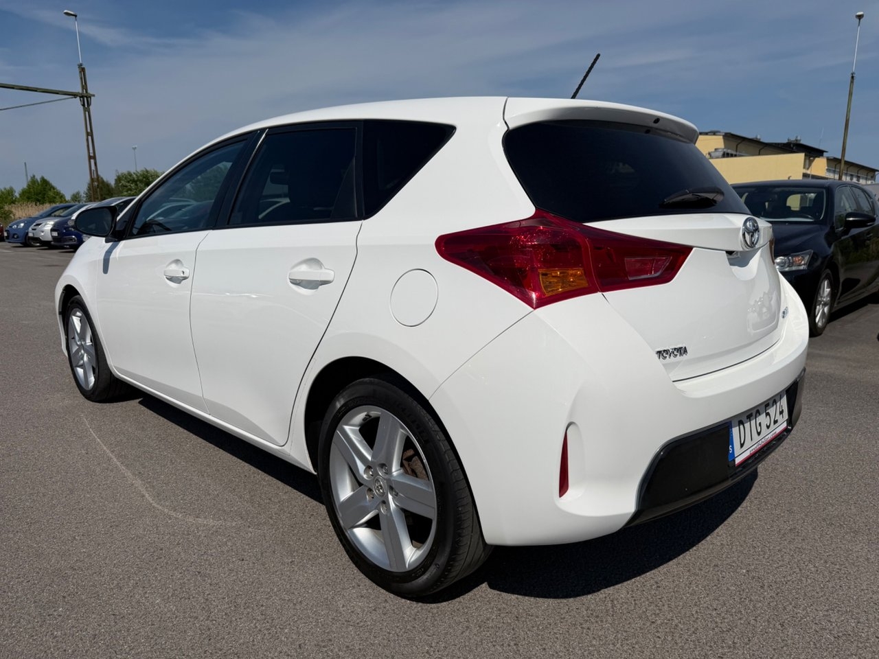 Toyota Auris 1.6 Valvematic Edition 2014, bild 4/22