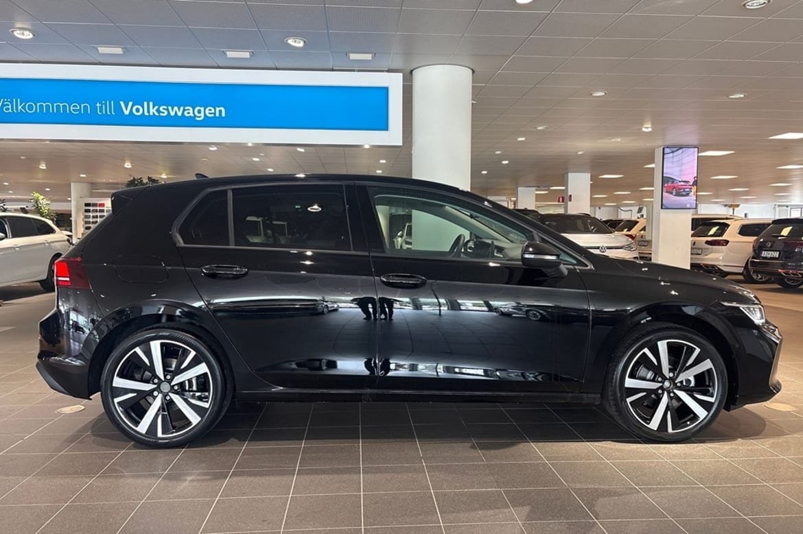 Volkswagen Golf 2026, bild 3/26