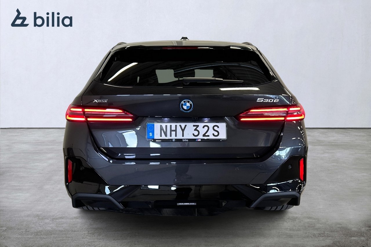 BMW 530 2026, photo 6/10