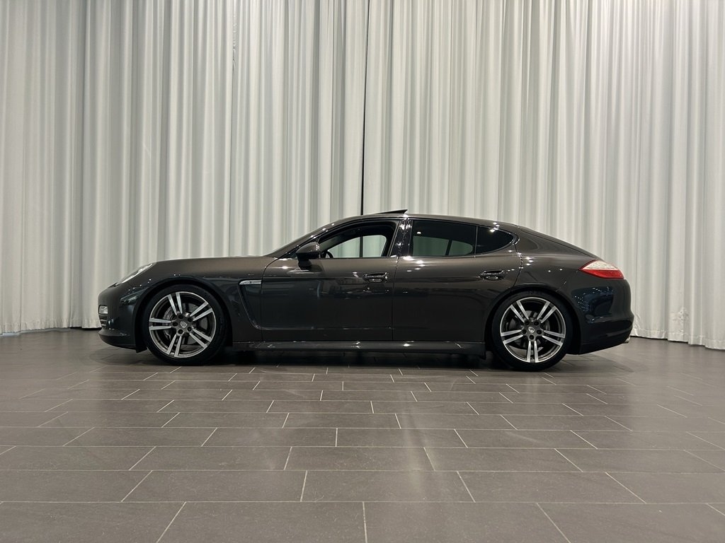 Porsche Panamera 4 300hk PDK 2012, kuva 2/10