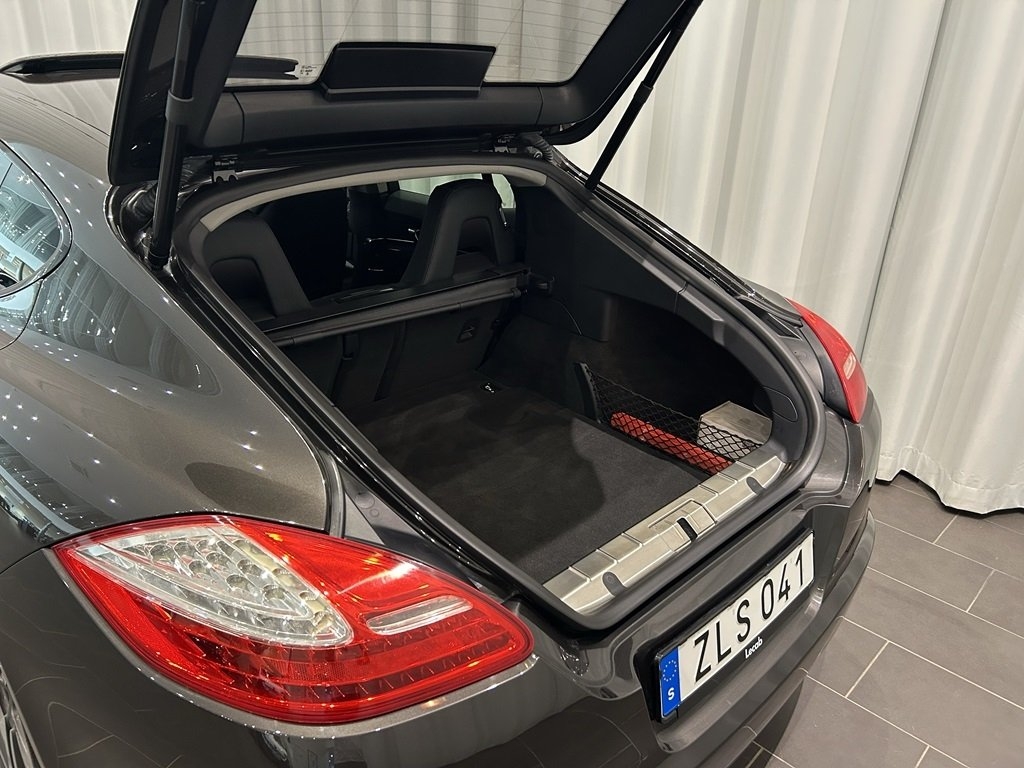 Porsche Panamera 4 300hk PDK 2012, kuva 4/10