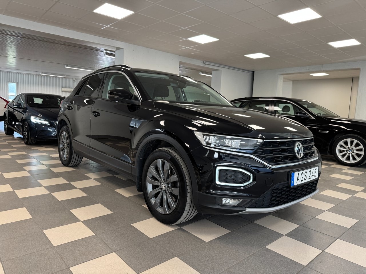 Volkswagen T-Roc 2018, bild 3/25