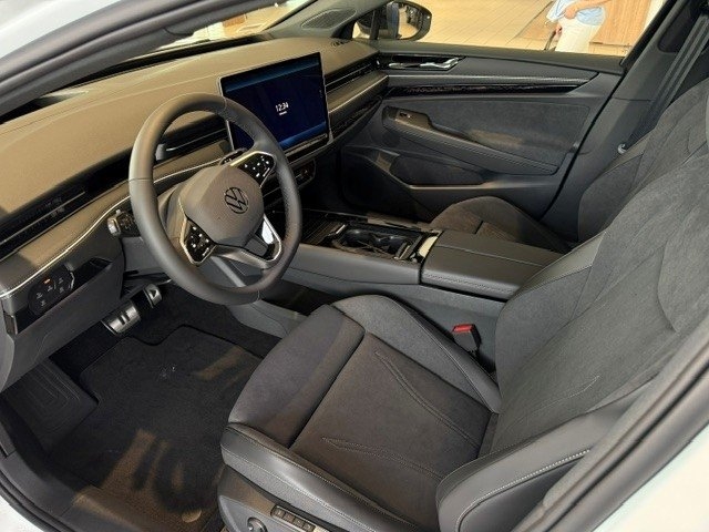 Volkswagen ID.7 Tourer Pro S 2026, photo 6/10