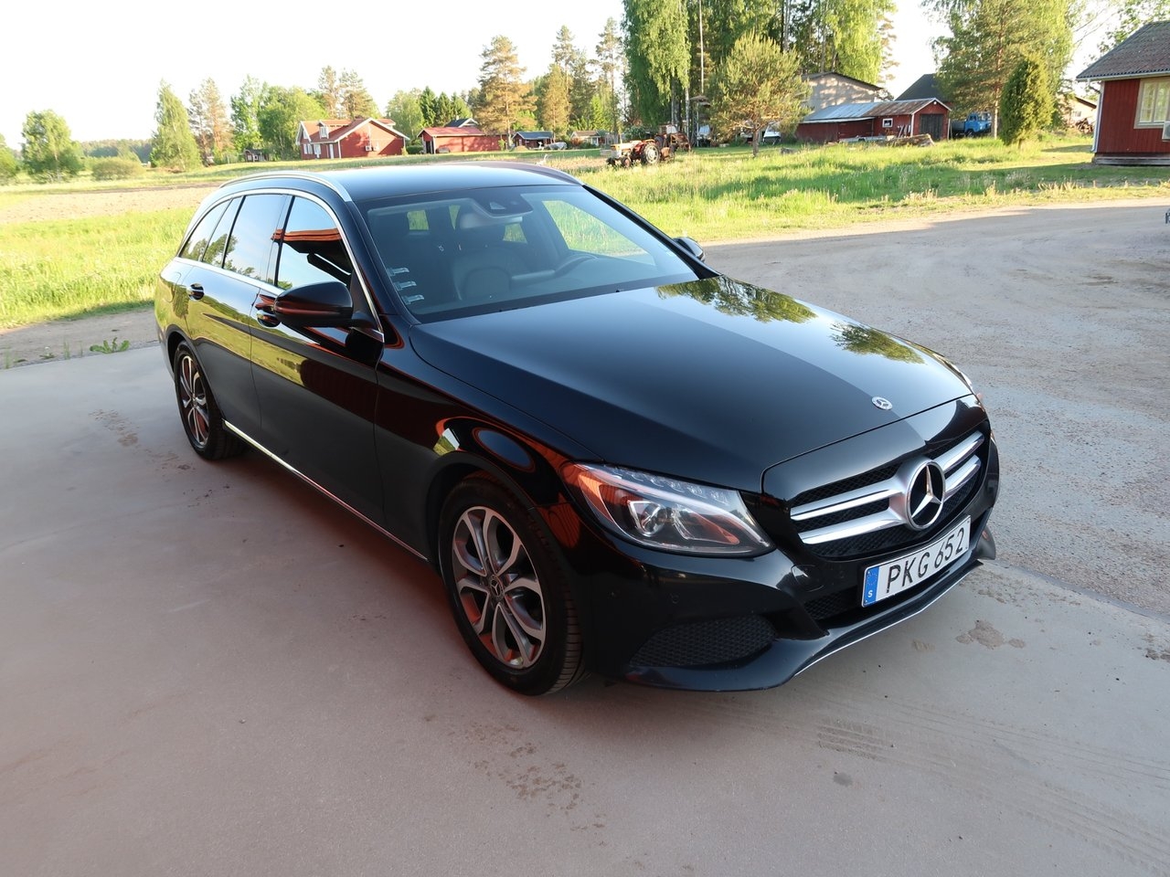 Mercedes-Benz C 2017, bild 3/16