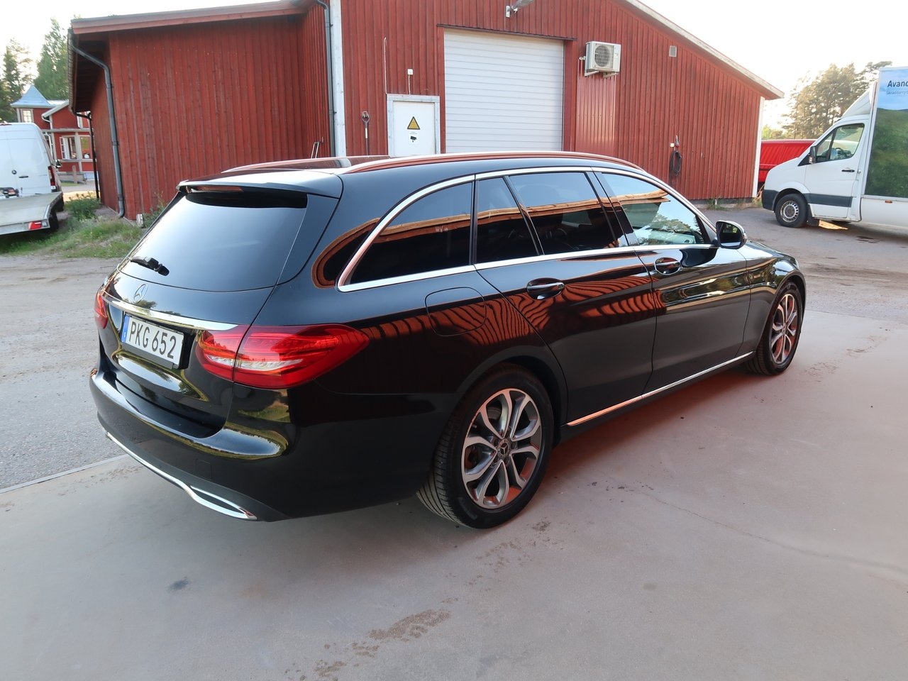 Mercedes-Benz C 2017, bild 4/16