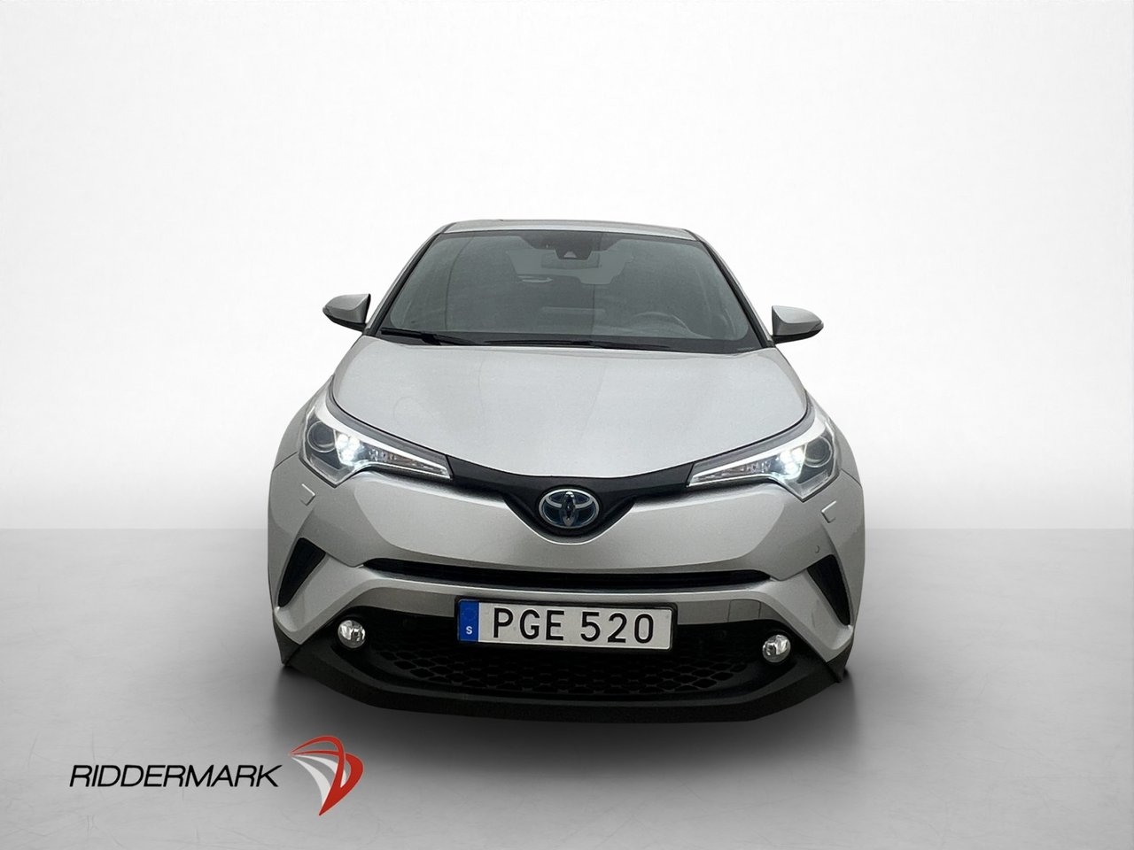 Toyota C-HR 2017, bild 2/27