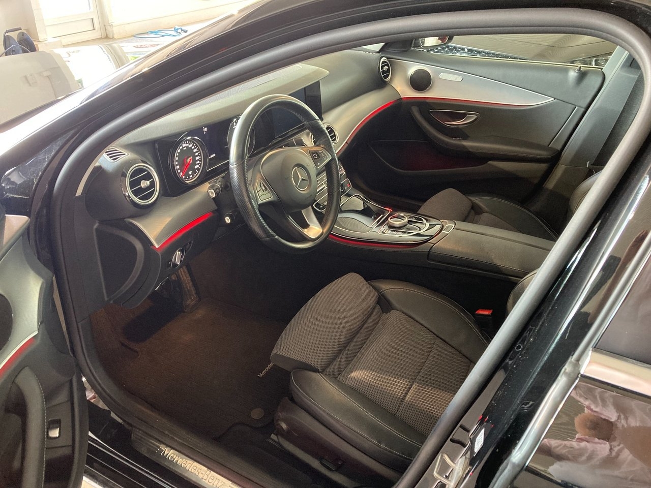 Mercedes-Benz E 2017, bild 5/13