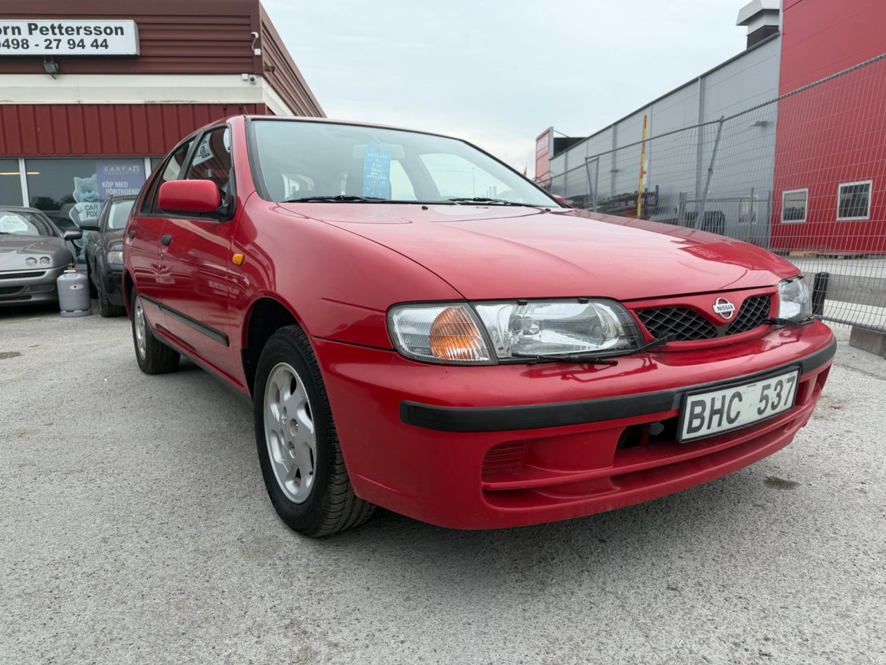 Nissan Almera 1999, bild 3/20