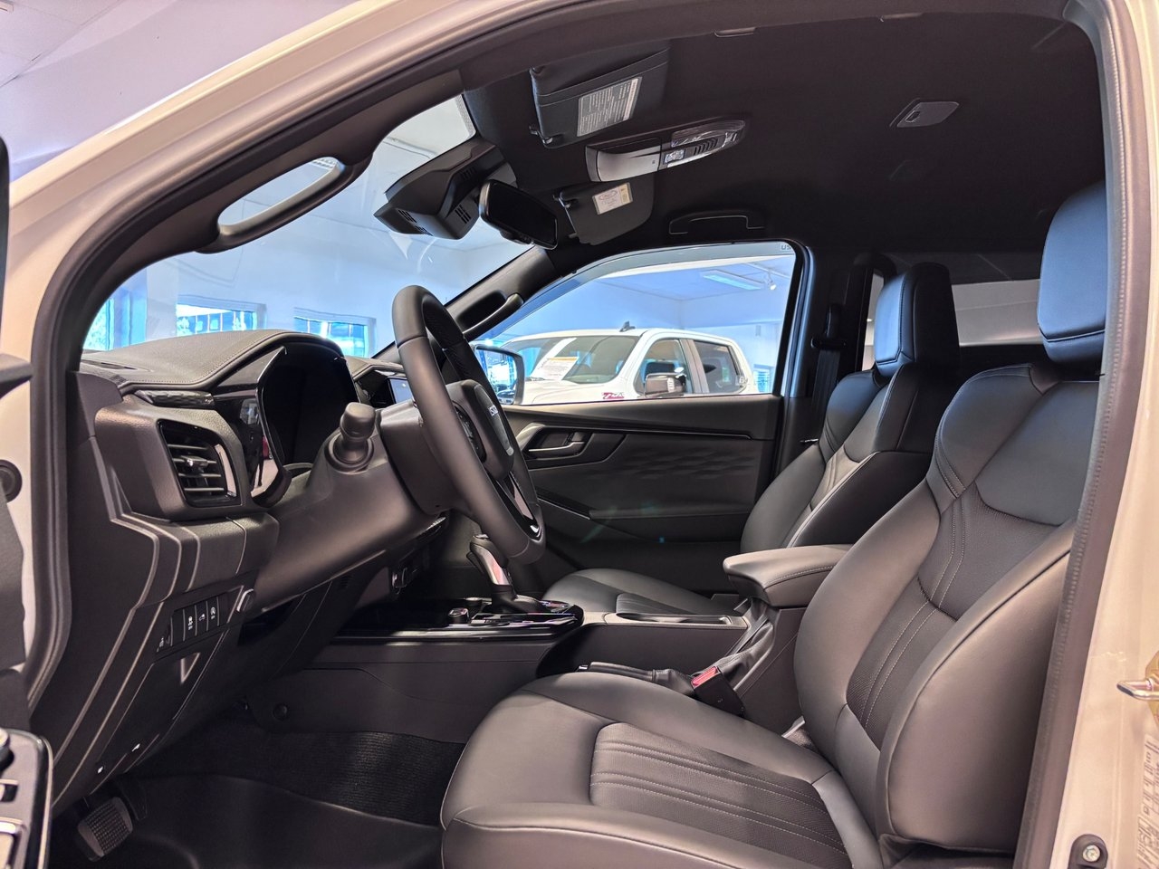 Isuzu D-max XRX DC 2.2 AT8 CNG 2026, bild 7/10