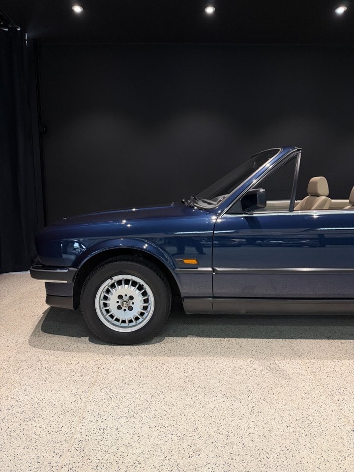 BMW 325 i Convertible 1987, bild 7/10