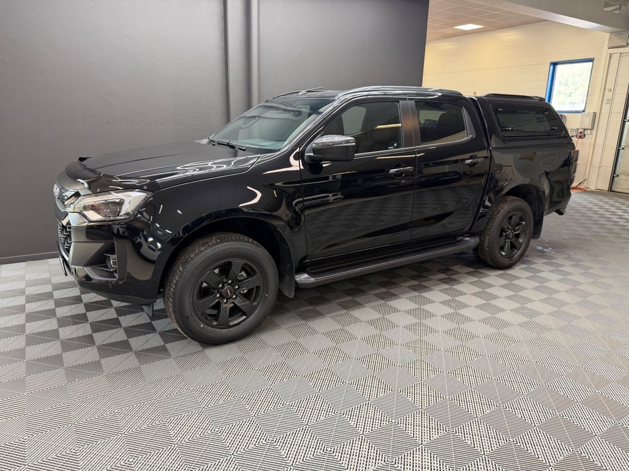 Isuzu D-max