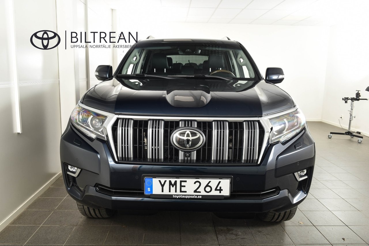 Toyota Land Cruiser 2018, bild 5/20