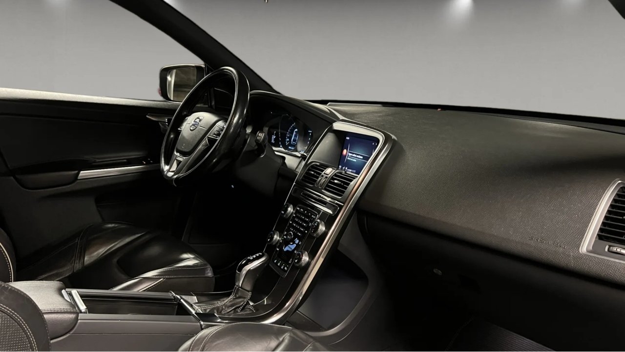 Volvo XC60 2018, bild 7/8