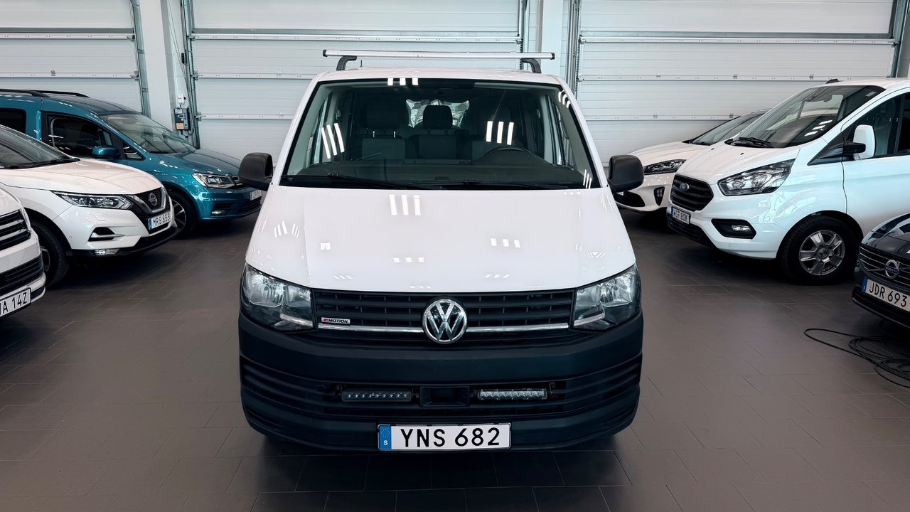 Volkswagen Transporter 2018, bild 2/10