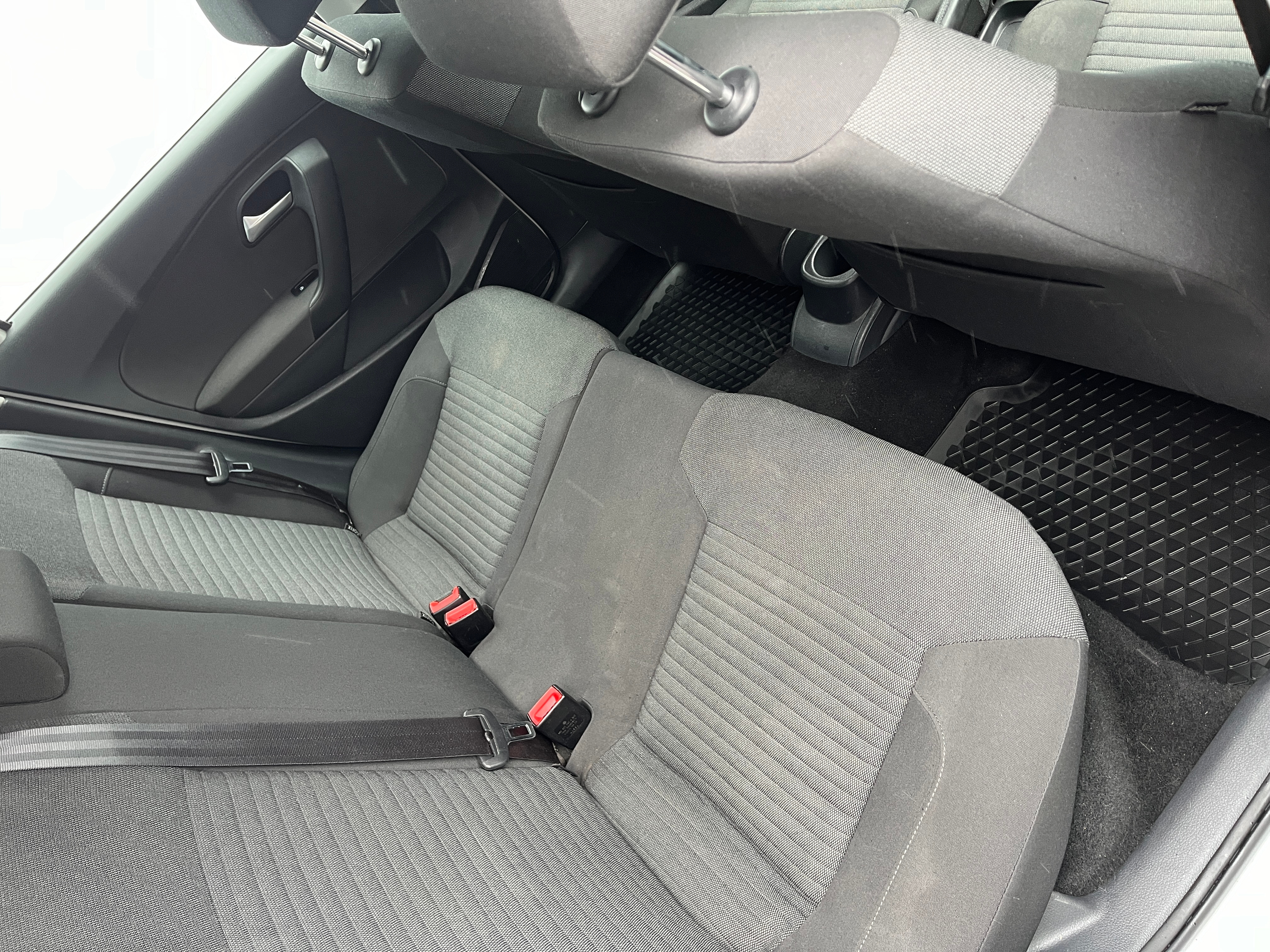 Volkswagen Polo 5-dörrar 1.2 TSI Manuell 2013, bild 6/6